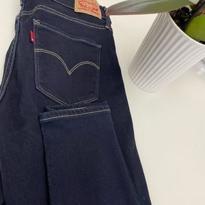 Levi’s 720 High Rise Super Skinny Jeans